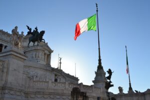 Bandera de Italia. Traducciones al italiano al mejor precio